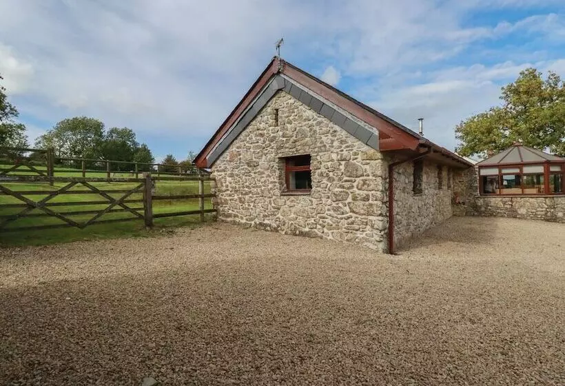 Jolls Ground Barn