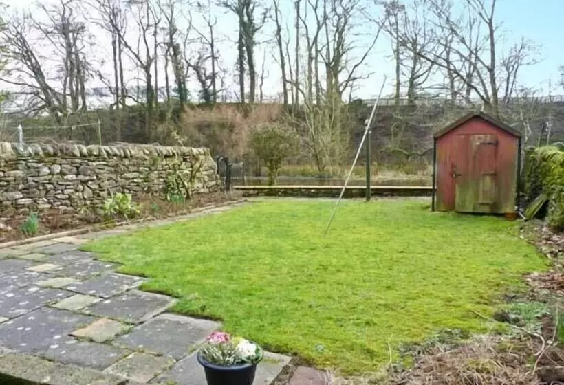 Locks Cottage