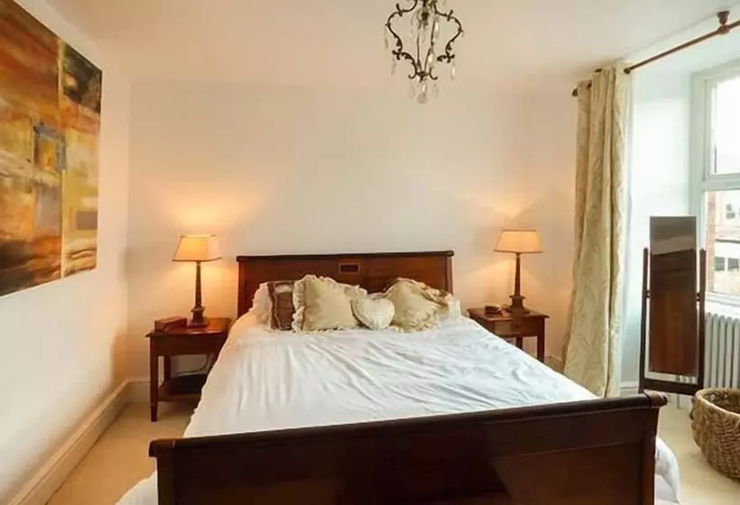 Rainton Cottage