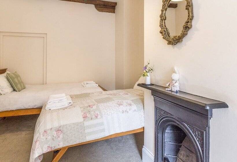 The Maltster's House