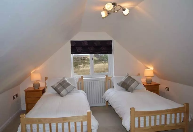 Aamiaismajoitus (B&B) Brae Cottage