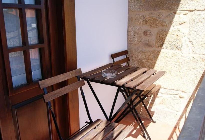 تختخواب و صبحانه Casa D'acha