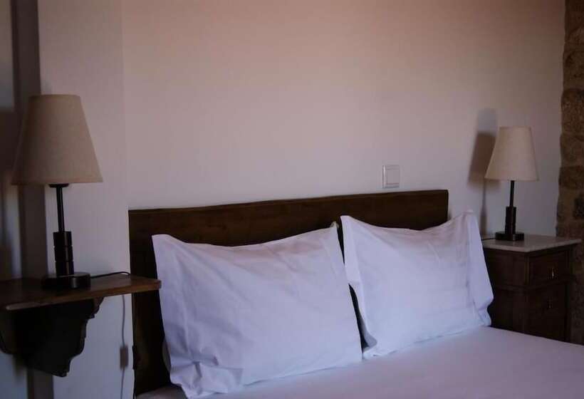 تختخواب و صبحانه Casa D'acha