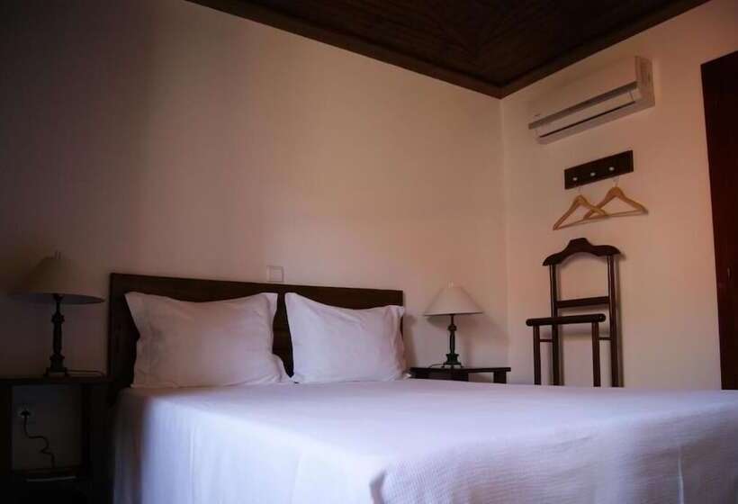 تختخواب و صبحانه Casa D'acha