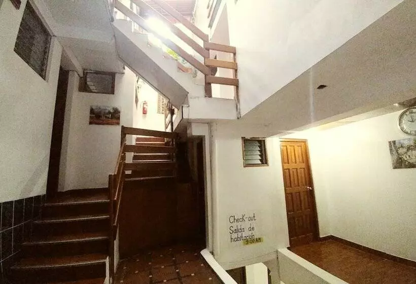 Aamiaismajoitus (B&B) Hostal Bromelias Inn