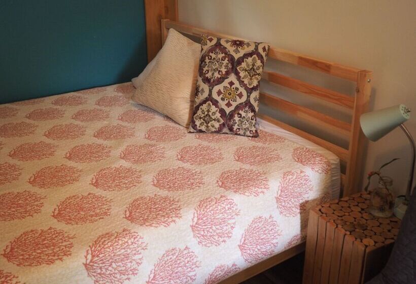 Bed and Breakfast Puravida Retreat