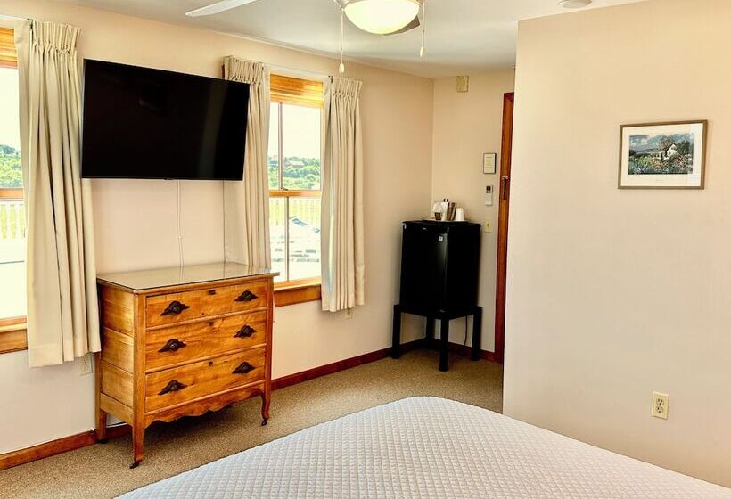 مبيت وإفطار Rose Farm Inn