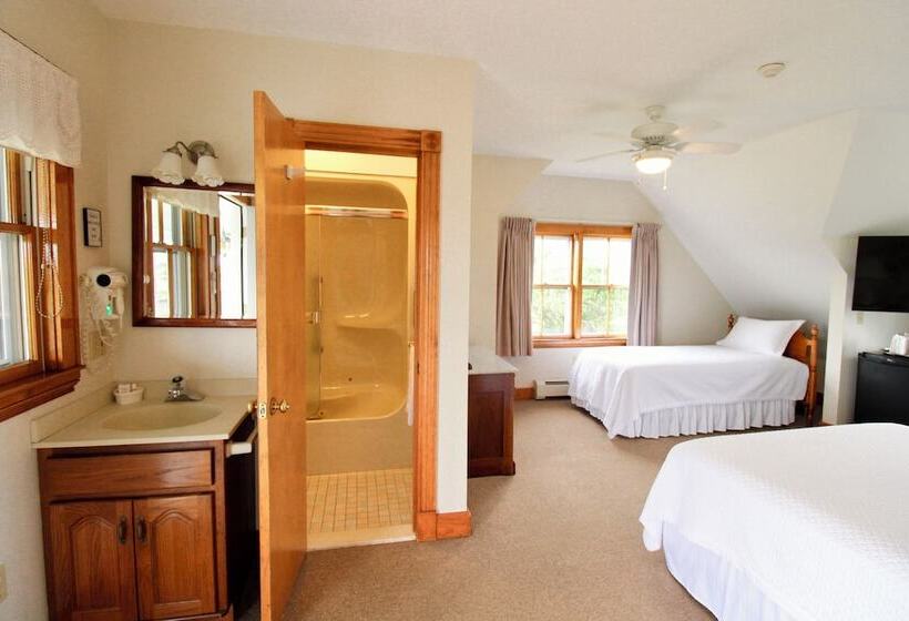 مبيت وإفطار Rose Farm Inn