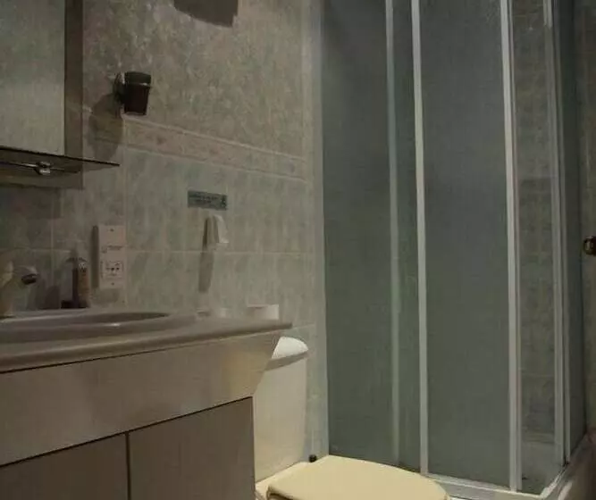 Aamiaismajoitus (B&B) Sandine