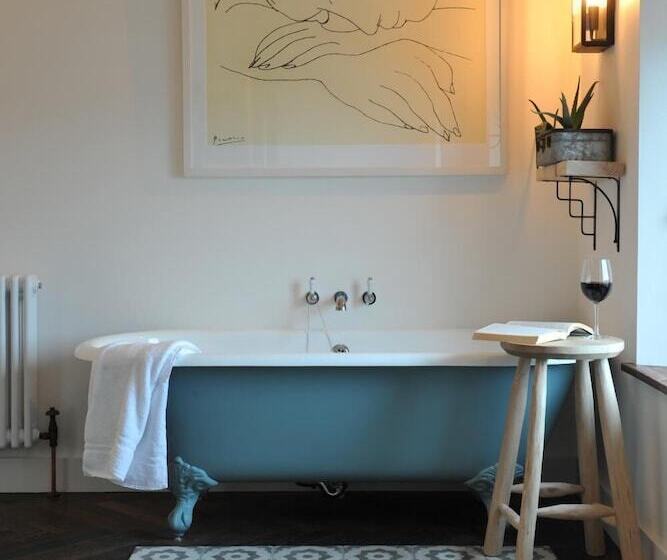 ベッドアンドブレックファースト The Driftwood