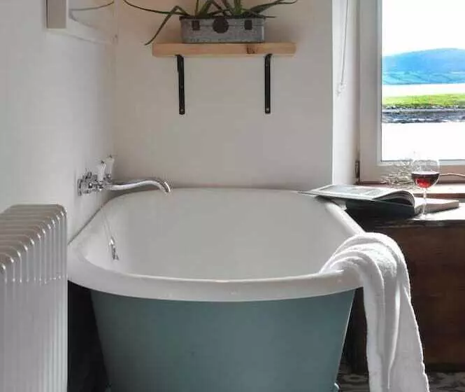 ベッドアンドブレックファースト The Driftwood