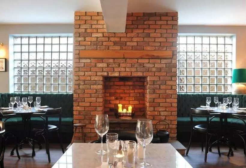 ベッドアンドブレックファースト The Driftwood