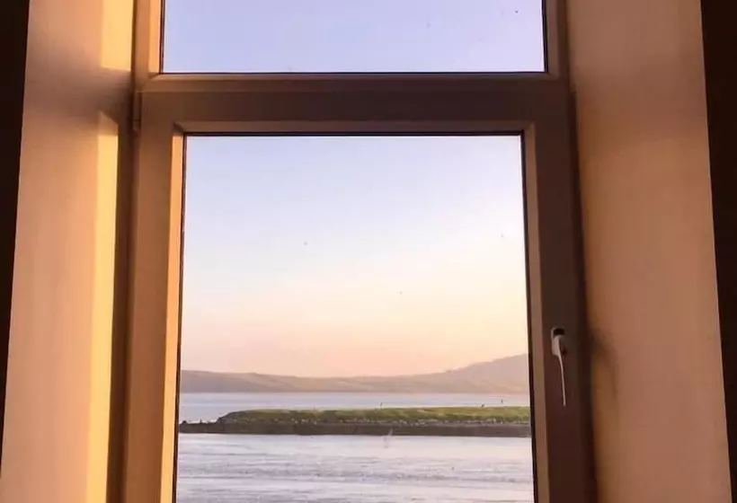 ベッドアンドブレックファースト The Driftwood