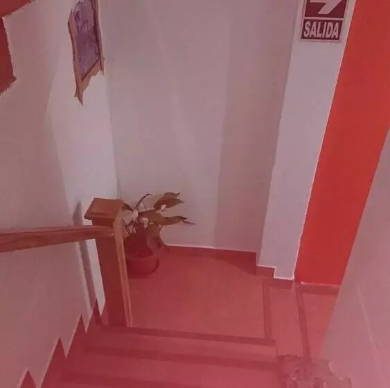 Hotel Amaru Inn