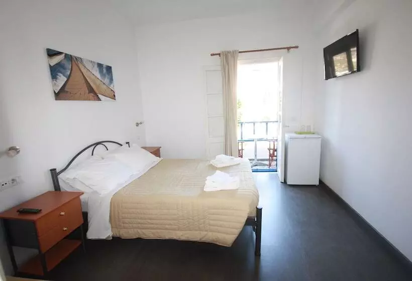 ホテル Cyclades Beach