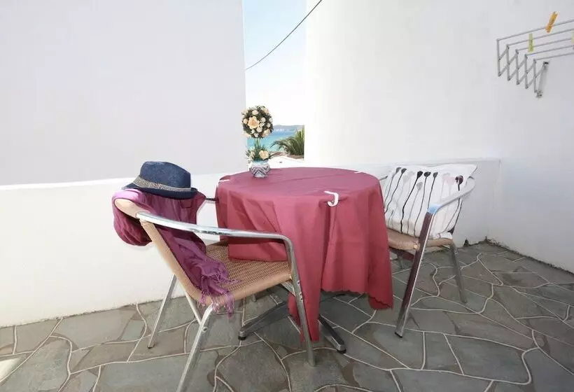 ホテル Cyclades Beach