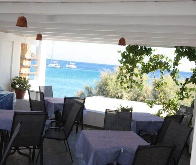 ホテル Cyclades Beach