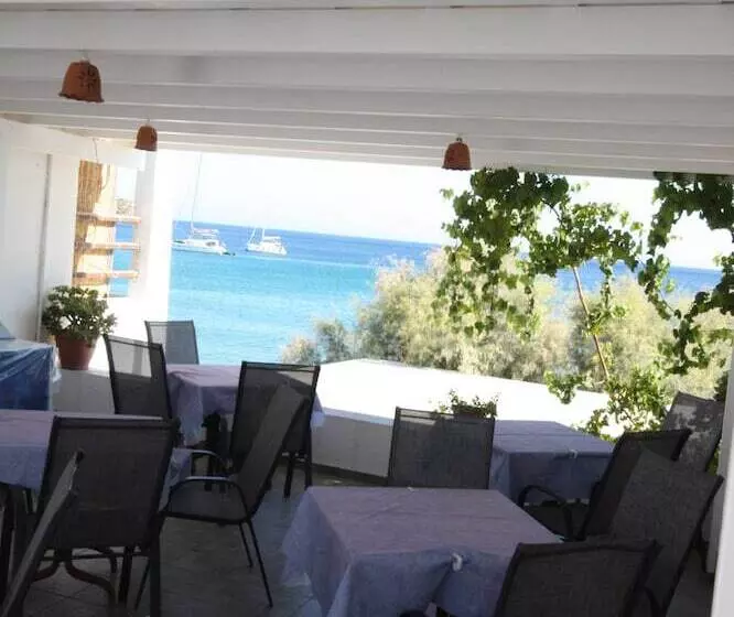 ホテル Cyclades Beach