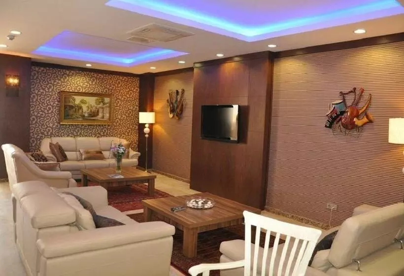 ホテル Gebze Palas
