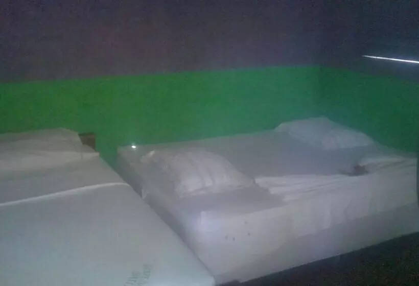 ホテル Hospedaje Ortiz
