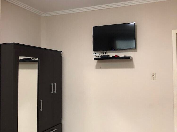 Hotel Lodging Ecuador Habitaciones & Suites