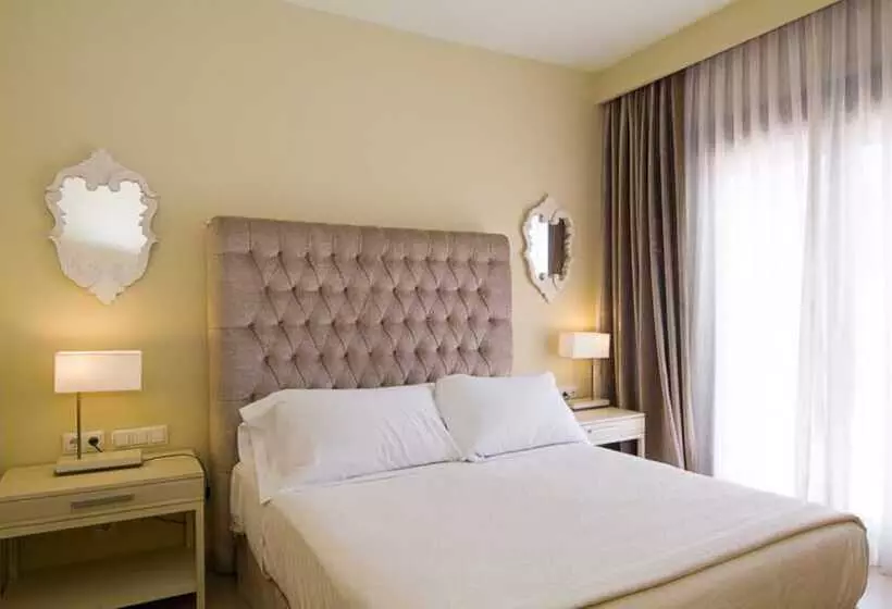 ホテル Los Granados