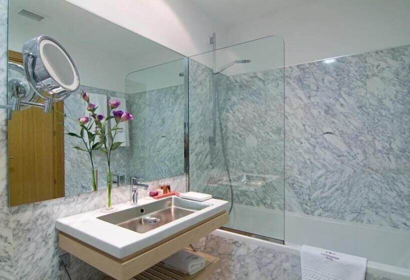 Отель Los Granados