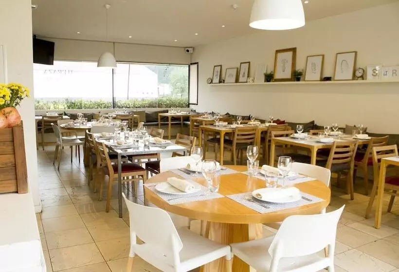 ホテル Los Granados