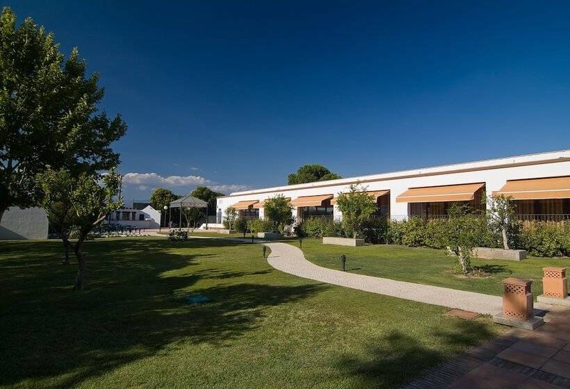 Отель Los Granados