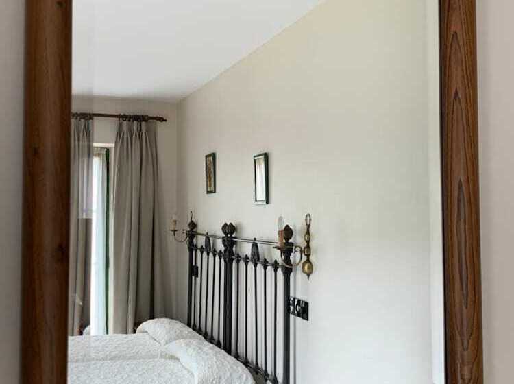 Hotel Villa De Cabrales