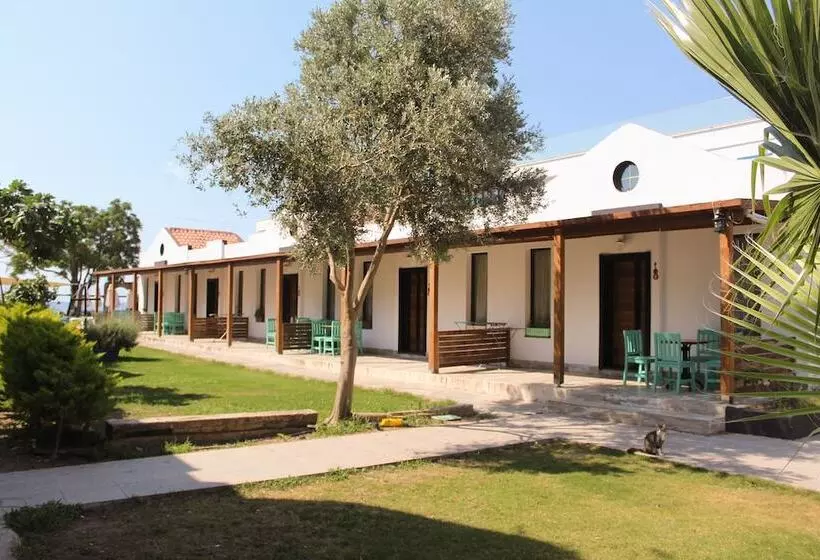 Kemancı Suites & Restaurant & Beach