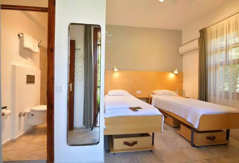 No 22 Hotel Riders' Inn