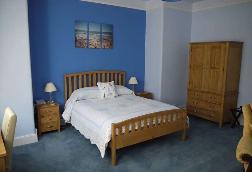 ペンション Albert Cottage