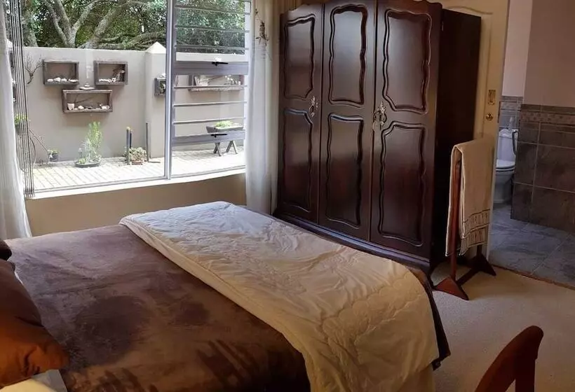 Majatalo At 29 Columba