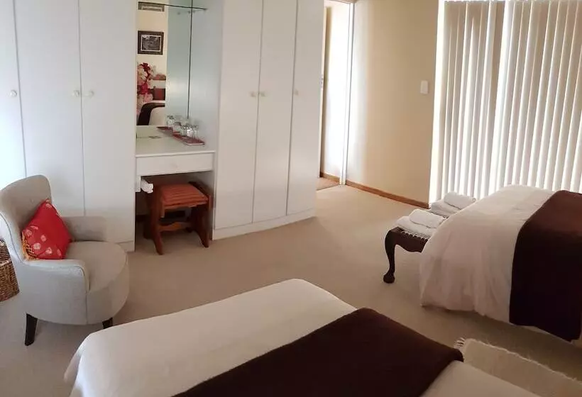 Majatalo At 29 Columba