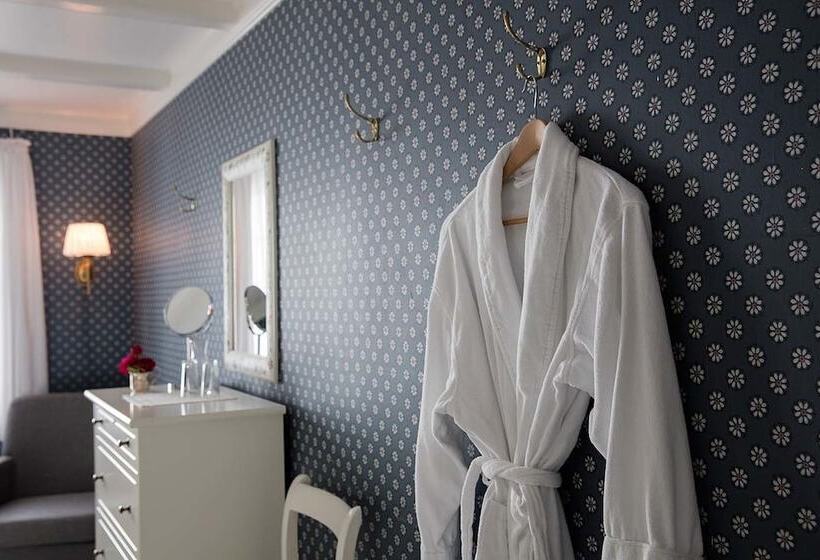 פנסיון Nes Gard