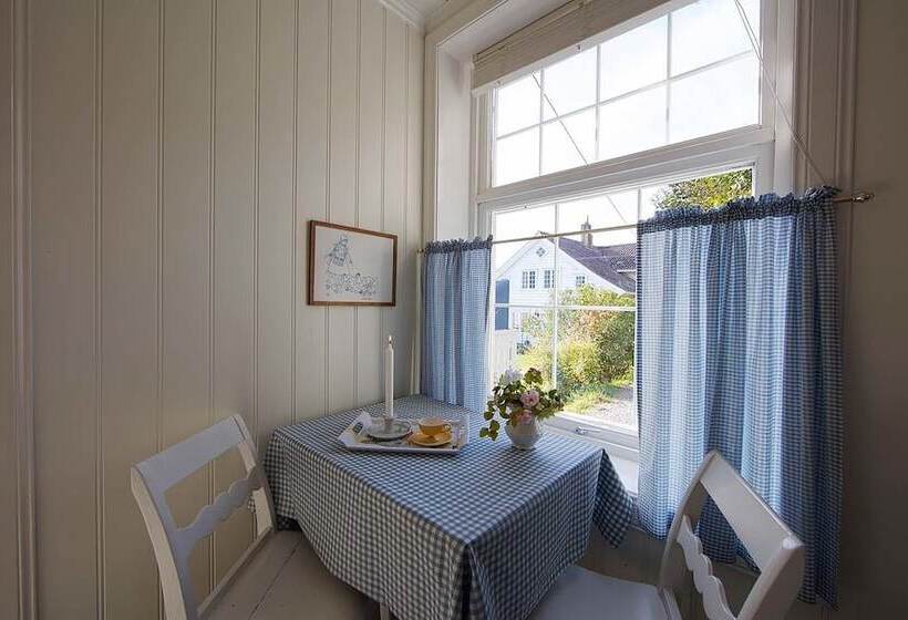 פנסיון Nes Gard