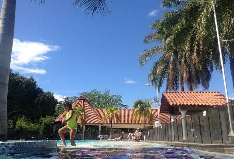 استراحتگاه Club Campestre De Neiva