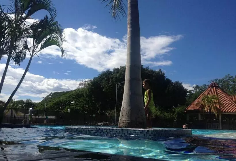 Lomakeskus Club Campestre De Neiva