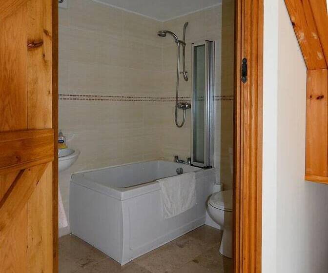 Rhiwddu Barns   Brecon Beacons National Park