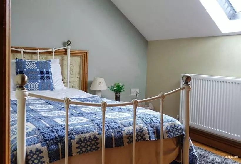 Rhiwddu Barns   Brecon Beacons National Park