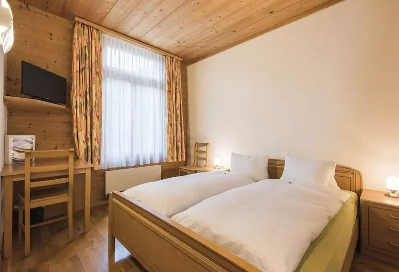 Aamiaismajoitus (B&B) Alpenrose Beim Ballenberg