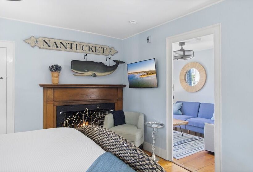 تختخواب و صبحانه Carlisle House Inn