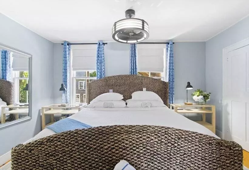 ベッドアンドブレックファースト Carlisle House Inn