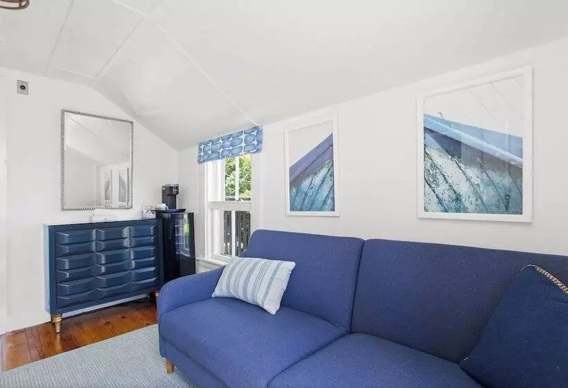 ベッドアンドブレックファースト Carlisle House Inn