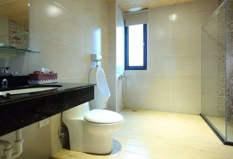 تختخواب و صبحانه Textile Girl Romantic Homestay