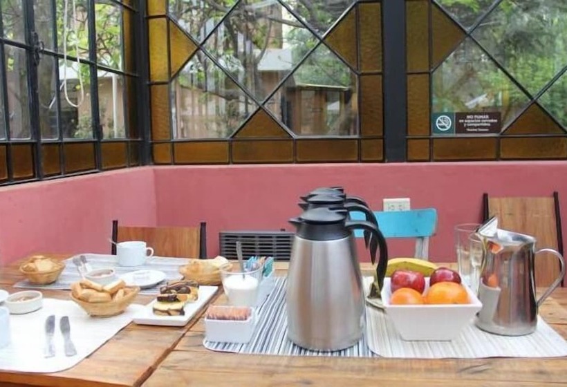 Casa Latina Hostel