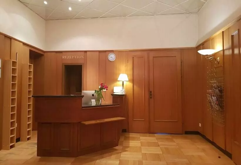 ホテル Altberesinchen