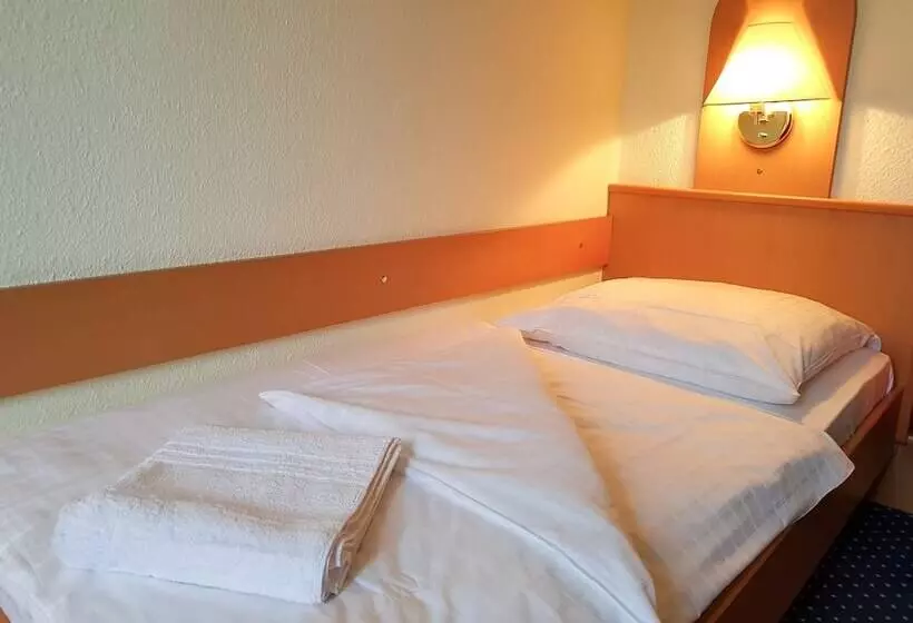 ホテル Altberesinchen