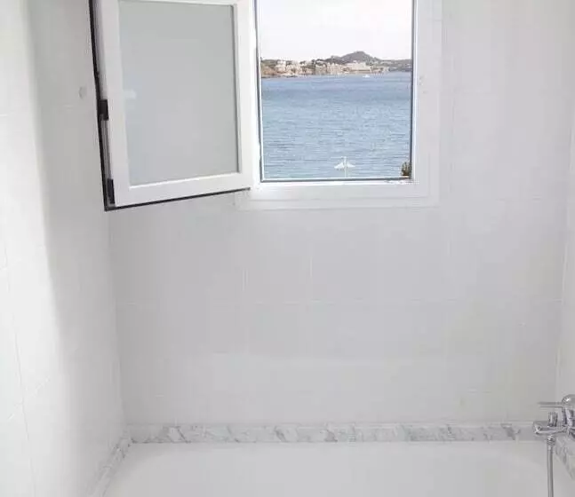 هتل Apartamentos Niza